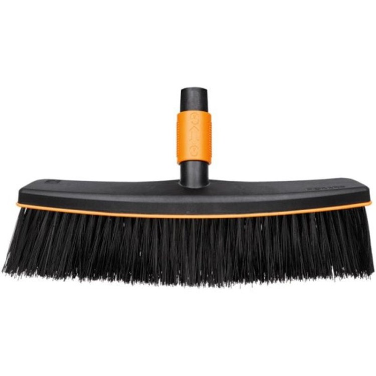 quikfit-patio-broom-1001416.jpg