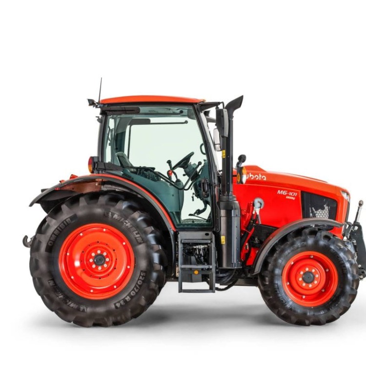 M6001 Utility_Studio Side7.jpg